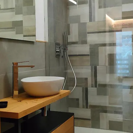 Complesso I Dadi - Cielo Alto Lägenhet